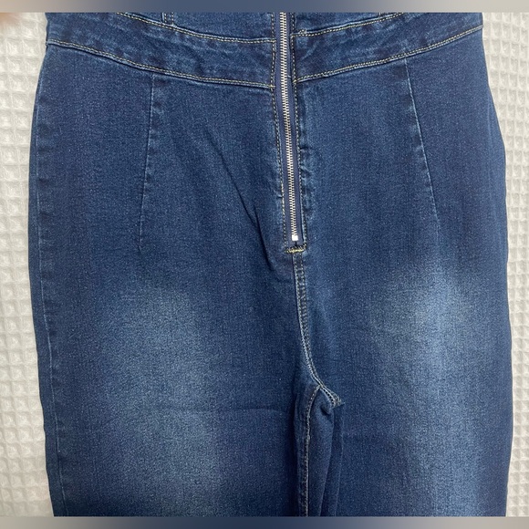 SHEIN Dark Denim Zip Front Jean Wide Leg Jumpsuit Sz XL - Picture 2 of 14